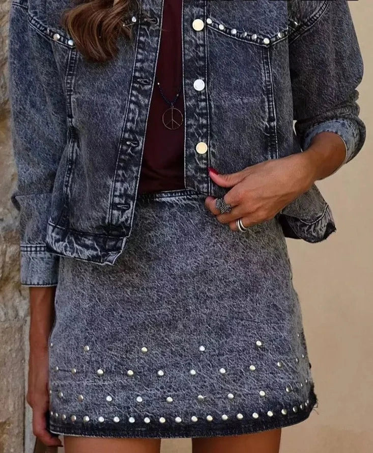 Conjunto Denim com detalhes de Rebite